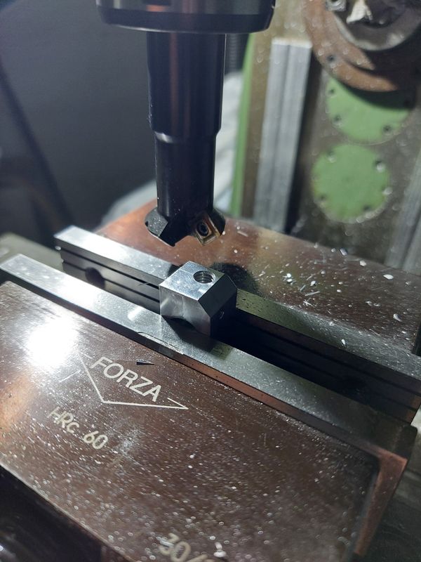 Chapter 7: Machining central piece swashplate follower / securing torque tube