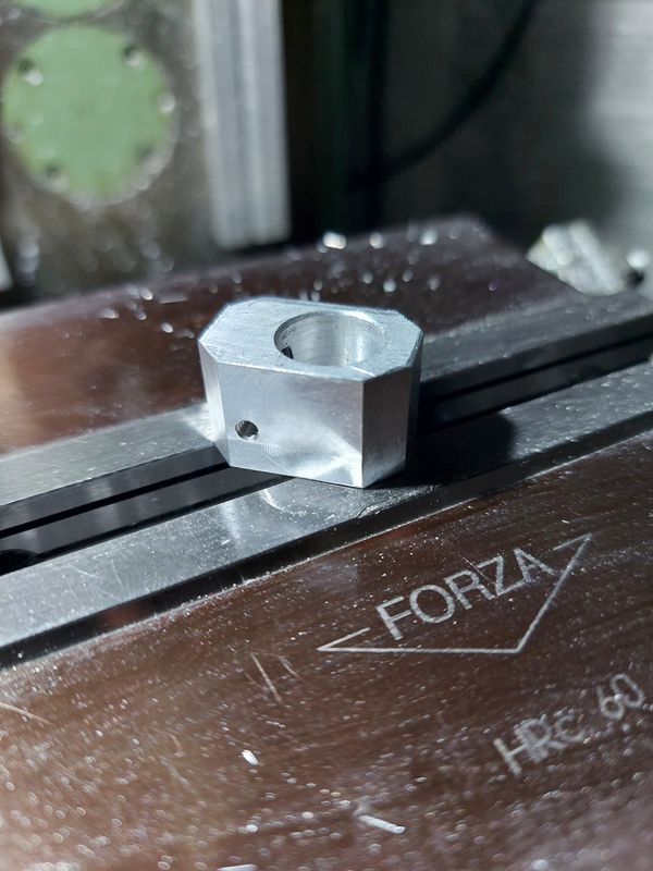 Chapter 7: Machining central piece swashplate follower / securing torque tube