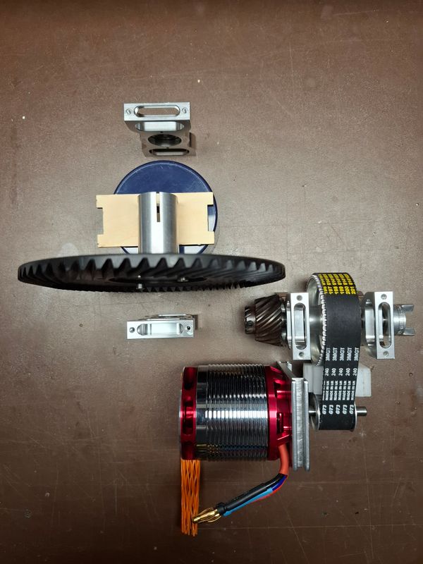 Chapter 8: Second design for the Cobra mechanics