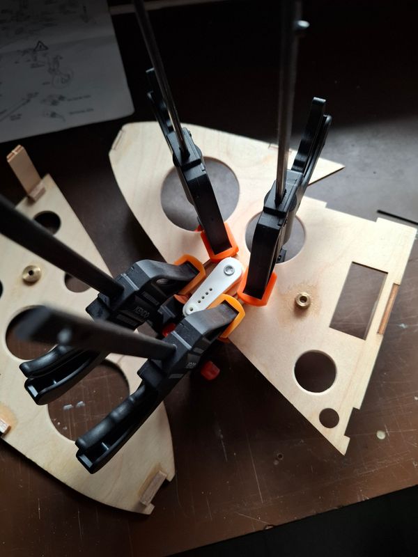Chapter 1: Building a Vario 800 size Bell 230