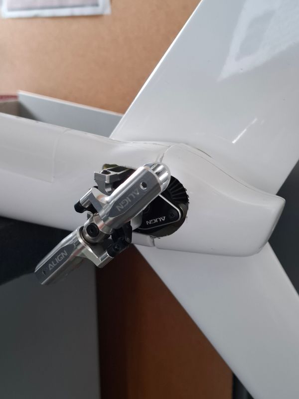 Chapter 3: Tail rotor installation and modification.