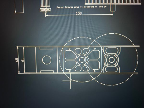 Chapter 1: Design of a costum made mechanic for the Vario R22