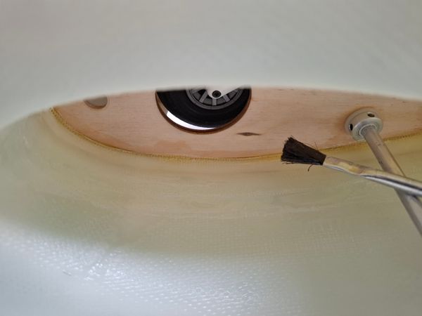 Chapter 6: Retract mechanics laminating to the fuselage