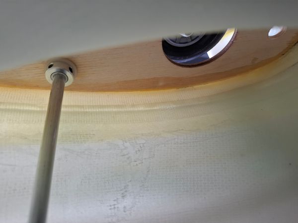 Chapter 6: Retract mechanics laminating to the fuselage