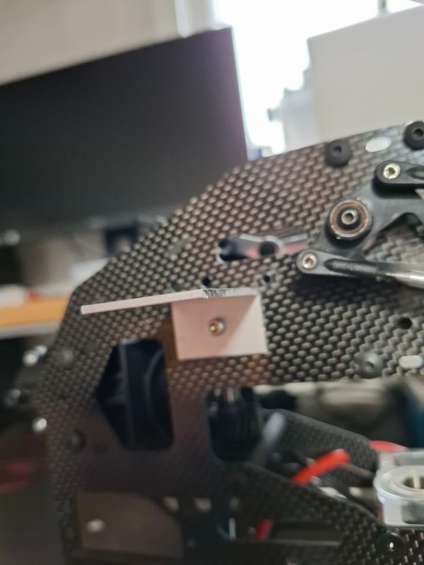 Chapter 8: Fuselage reinforcement for mechanic support