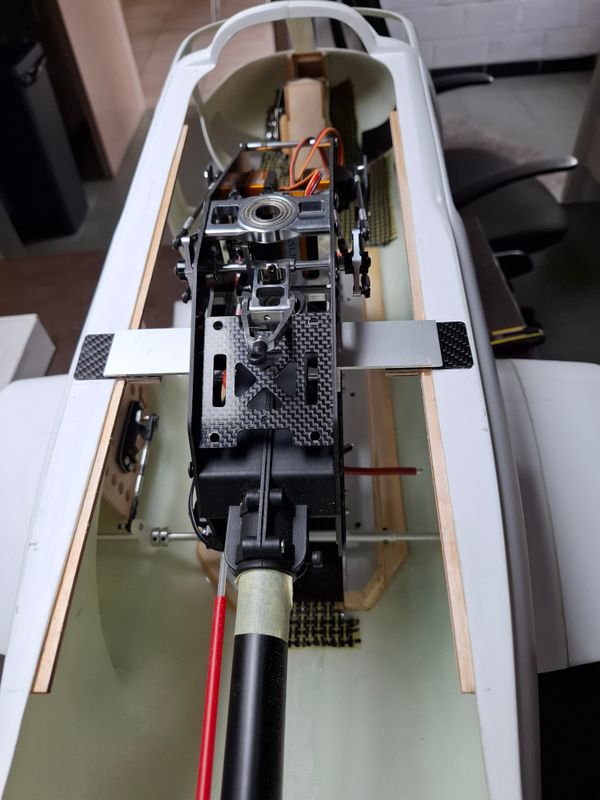 Chapter 8: Fuselage reinforcement for mechanic support
