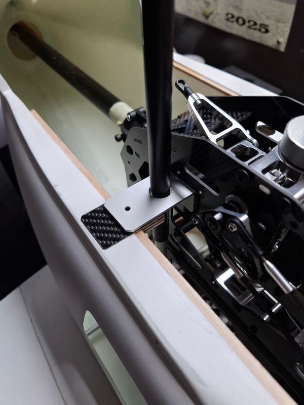 Chapter 8: Fuselage reinforcement for mechanic support