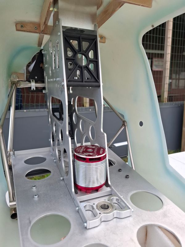 Chapter 5: Cockpit rear panel modifications