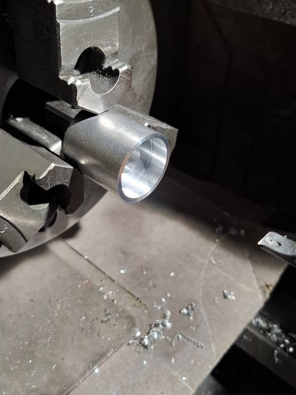 Chapter 10: Main shaft Trustbearing grease cover