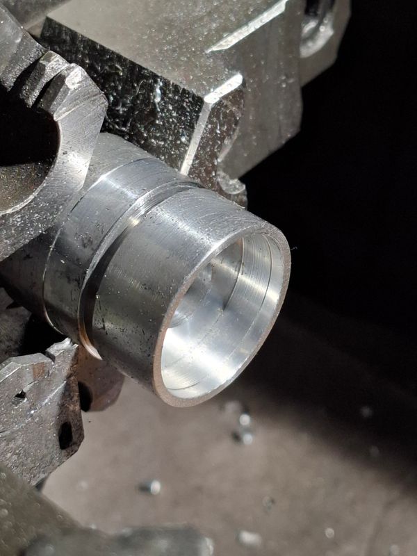 Chapter 10: Main shaft Trustbearing grease cover