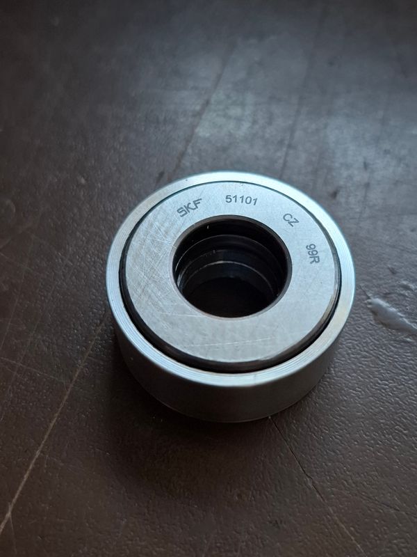 Chapter 10: Main shaft Trustbearing grease cover