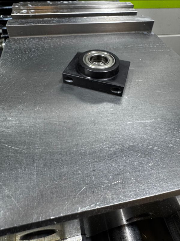 Chapter 3: Upper motor bearing support, battery boxes and electronics tray