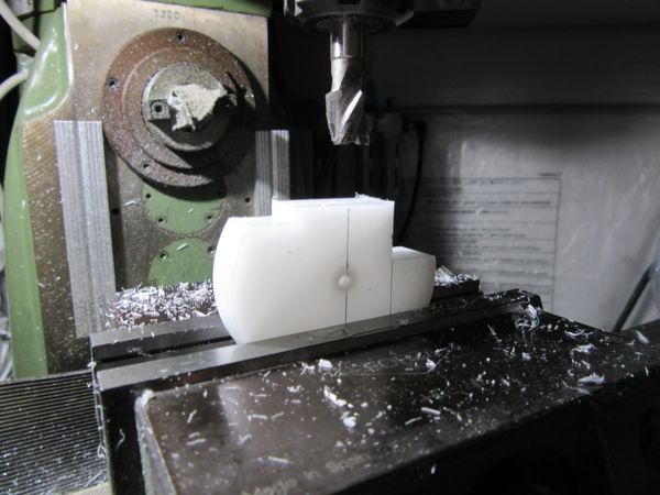 Chapter 9: Prototype modified tailrotor pitch control