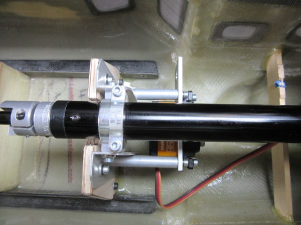 Chapter 9: Prototype modified tailrotor pitch control