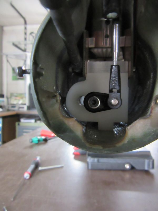Chapter 10: Torque tube rudder pitch control